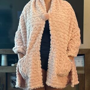 Hello Mello blanket wrap